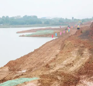 黃陂區(qū)灄水河前川河段綜合治理工程二標